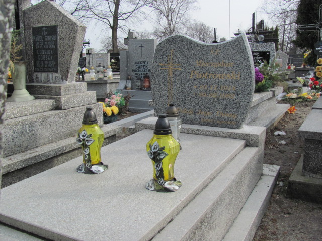 Grób Mieczysław Piotrowski