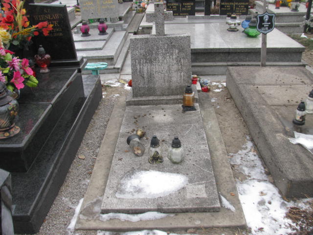 Grób  Ewalko Skrzypkowa